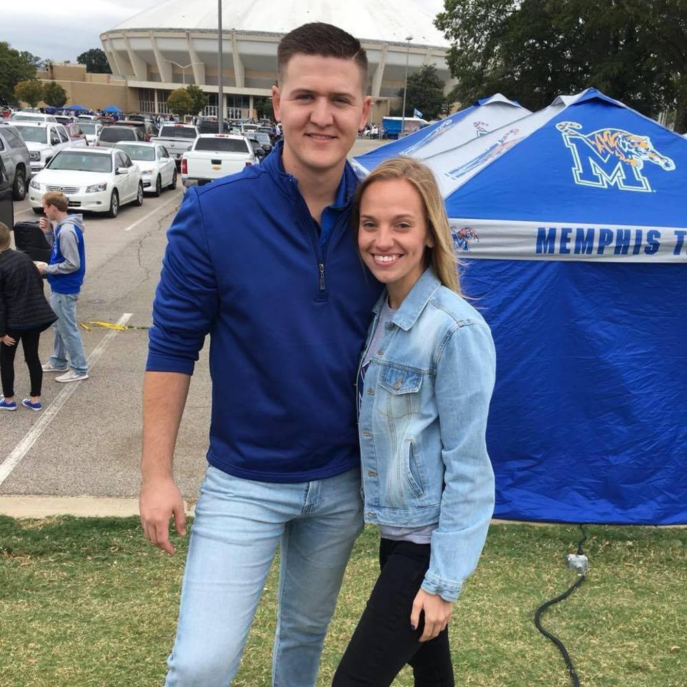 Meet your Posher, Phoebe